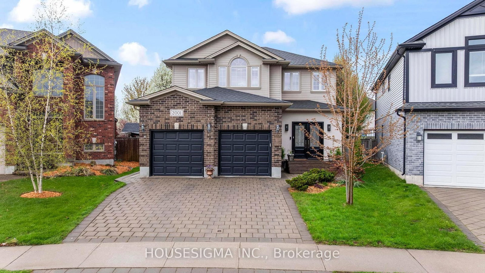 Detached House for sale at 2001 Jubilee Drive, London North, Ontario, N6G 0H7 - North E - MLS: X13064278