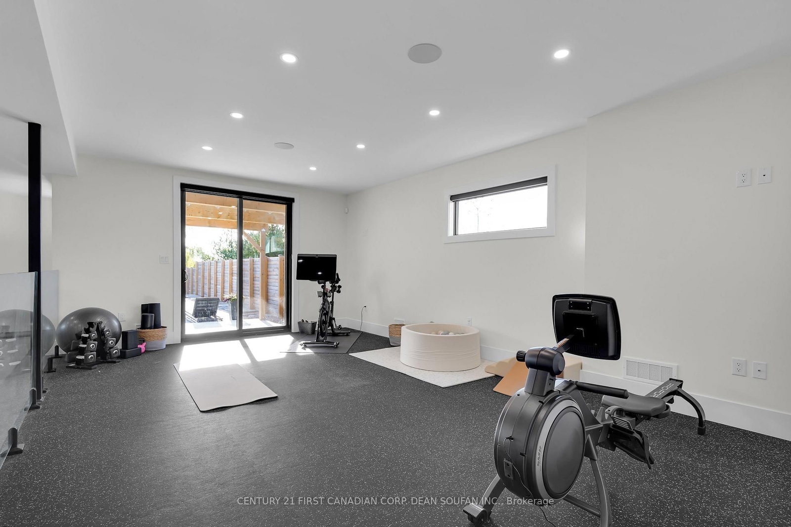 7110 Silver Creek Circle - Photo 40