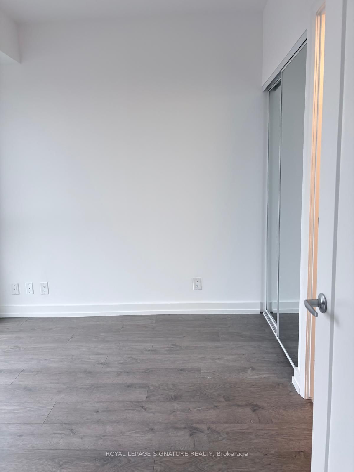 75 James Street, Unit 1401 - Photo 11