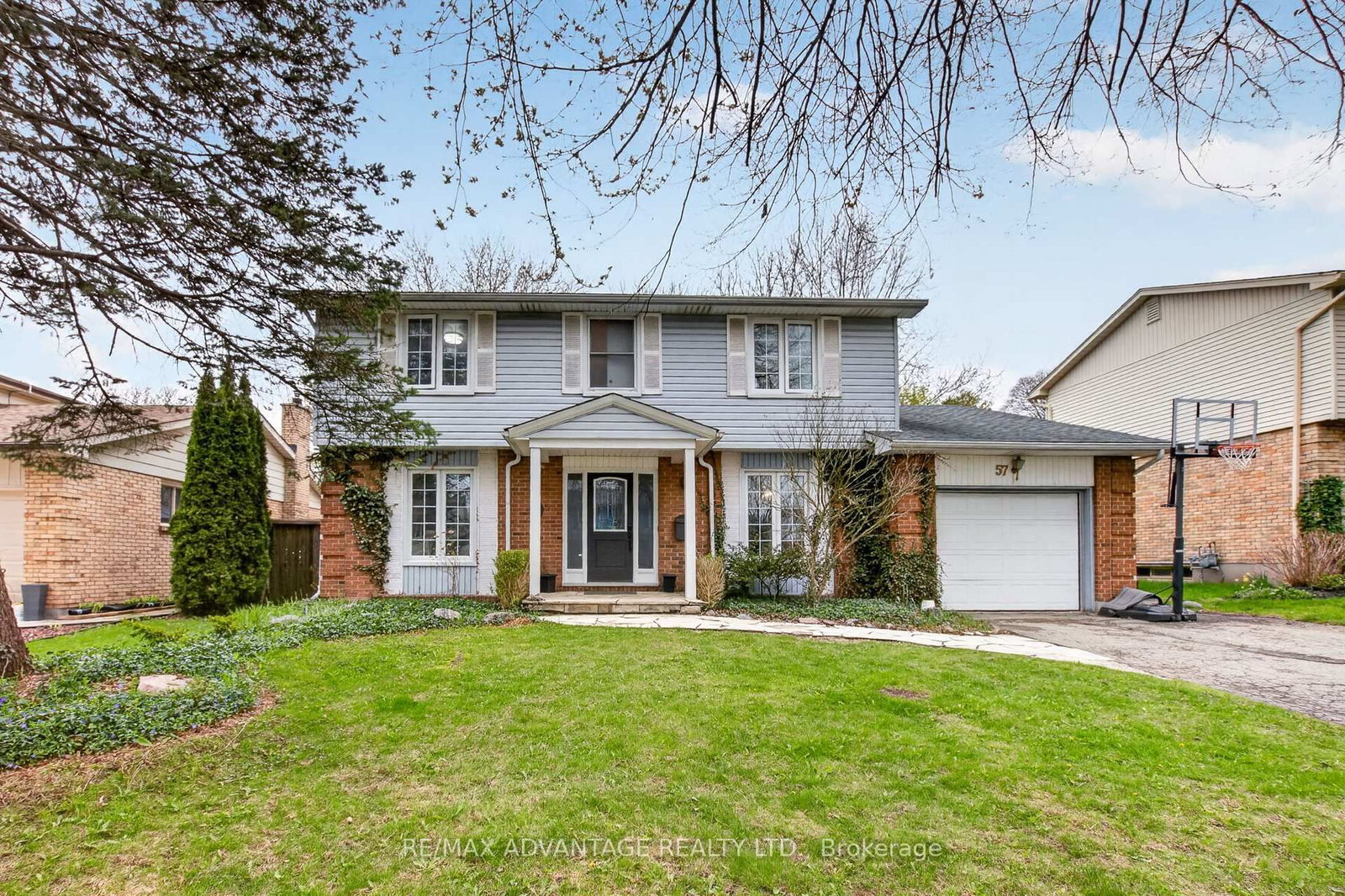 Detached House for sale at 57 Nottinghill Crescent, London South, Ontario, N6K 1P9 - South M - MLS: X13064626