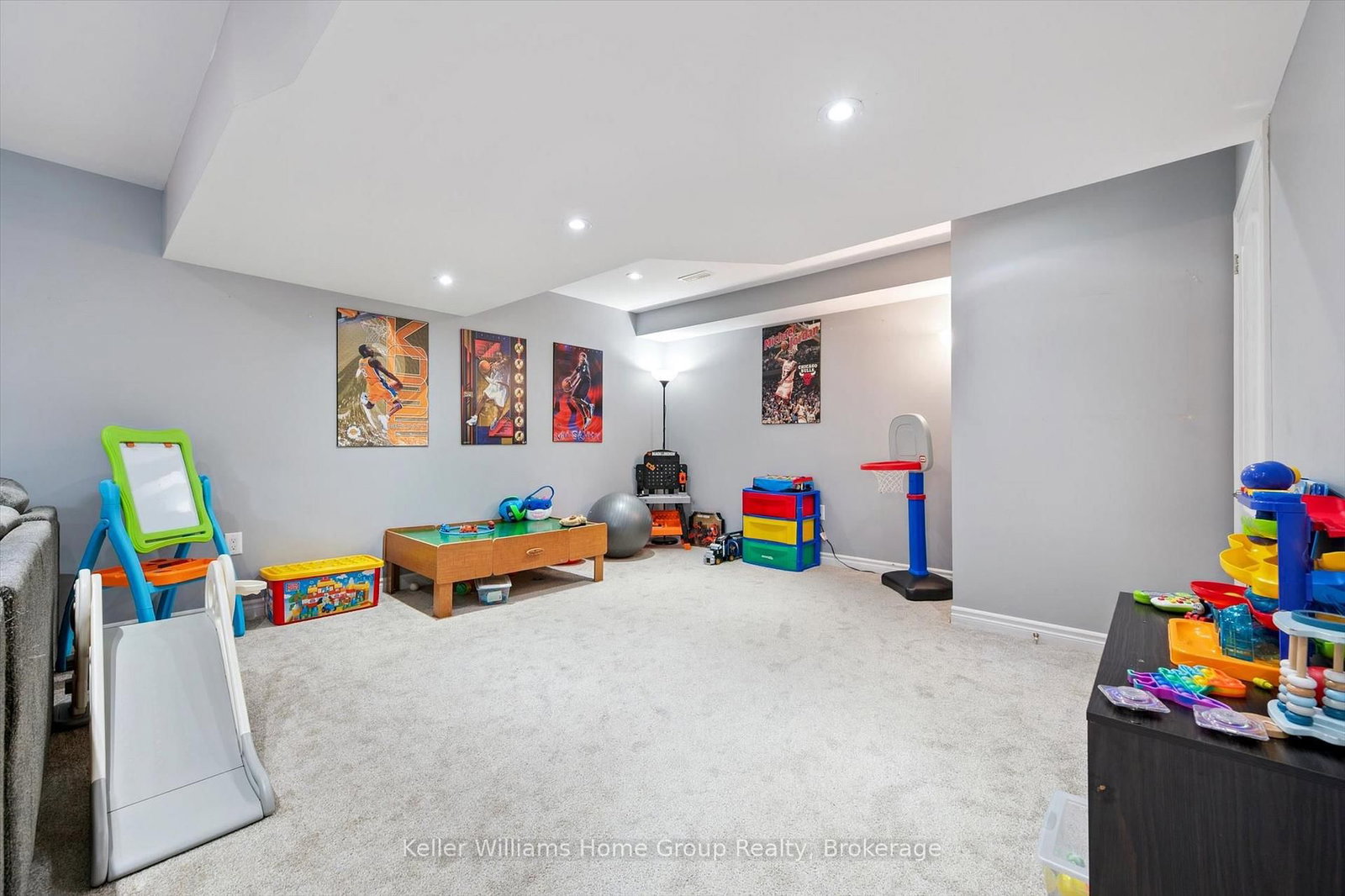 24 Lowes Road E, Unit 16 - Photo 33