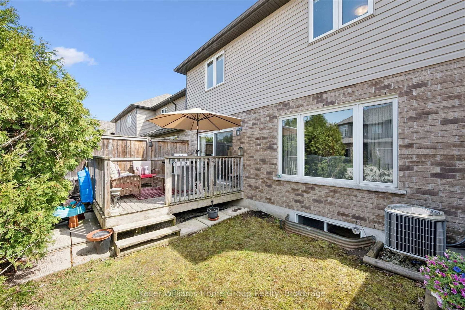 24 Lowes Road E, Unit 16 - Photo 37