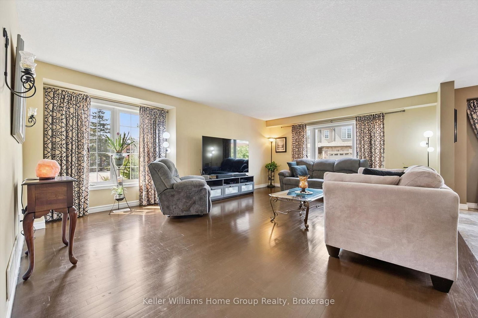 24 Lowes Road E, Unit 16 - Photo 7