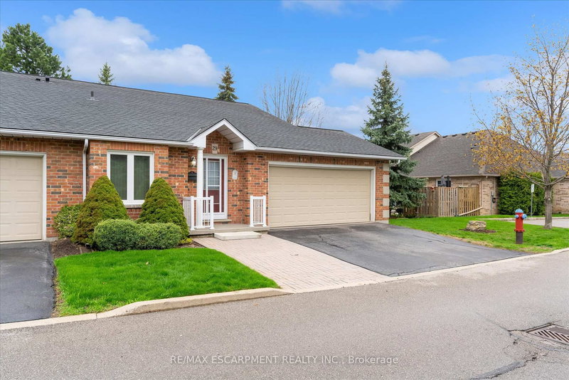 29 - 60 Rice Ave, Hamilton, L9C 7S3 | Image 2