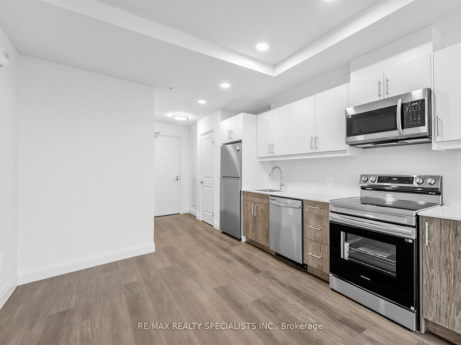 1333 Weber Street E, Unit 1210 - Photo 10