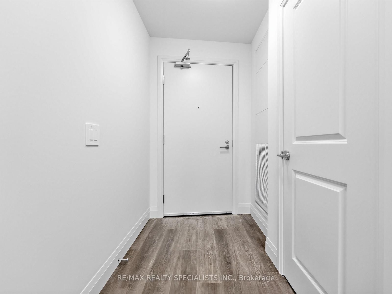 1333 Weber Street E, Unit 1210 - Photo 6