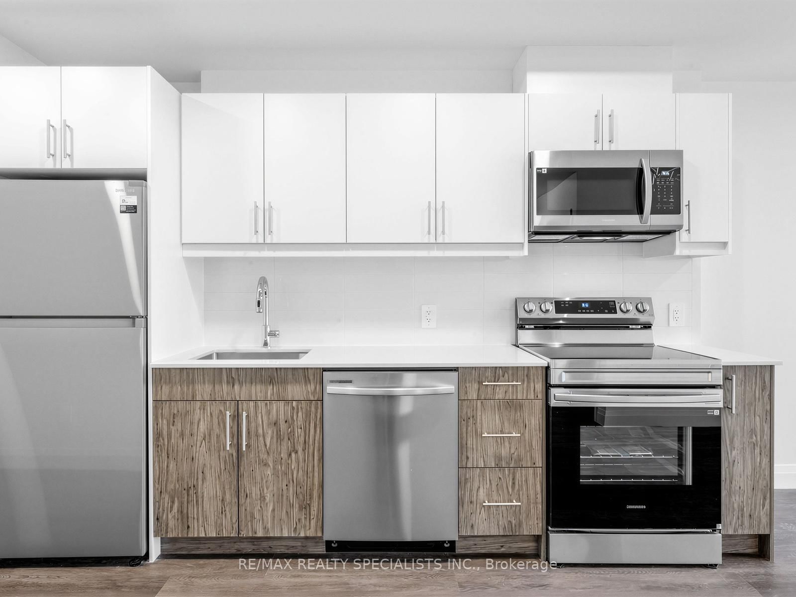 1333 Weber Street E, Unit 1210 - Photo 9