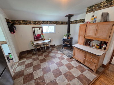 4 STOCKING Lane • Huntsville, ON photo 8