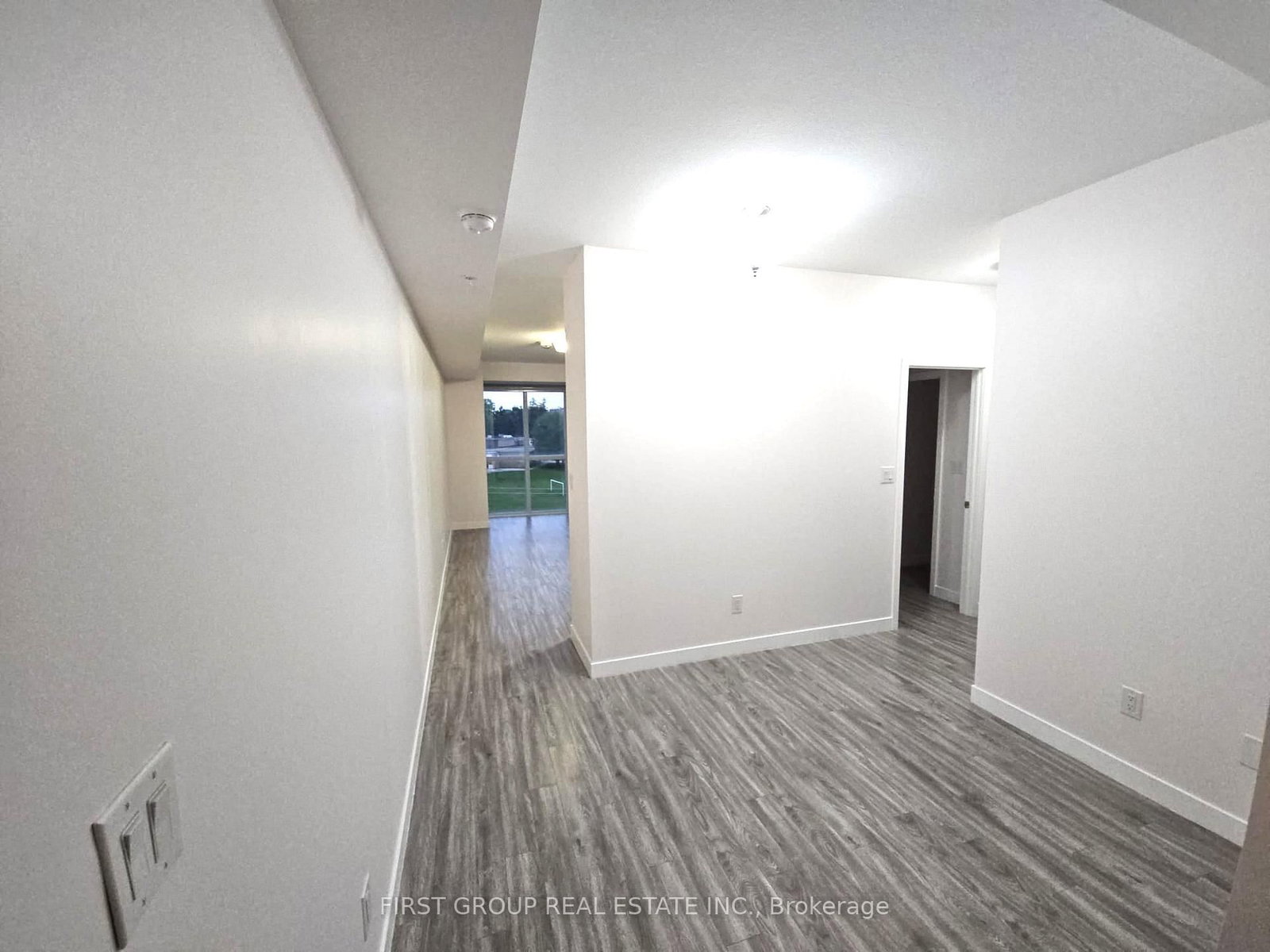 128 King Street N, Unit 508 - Photo 14