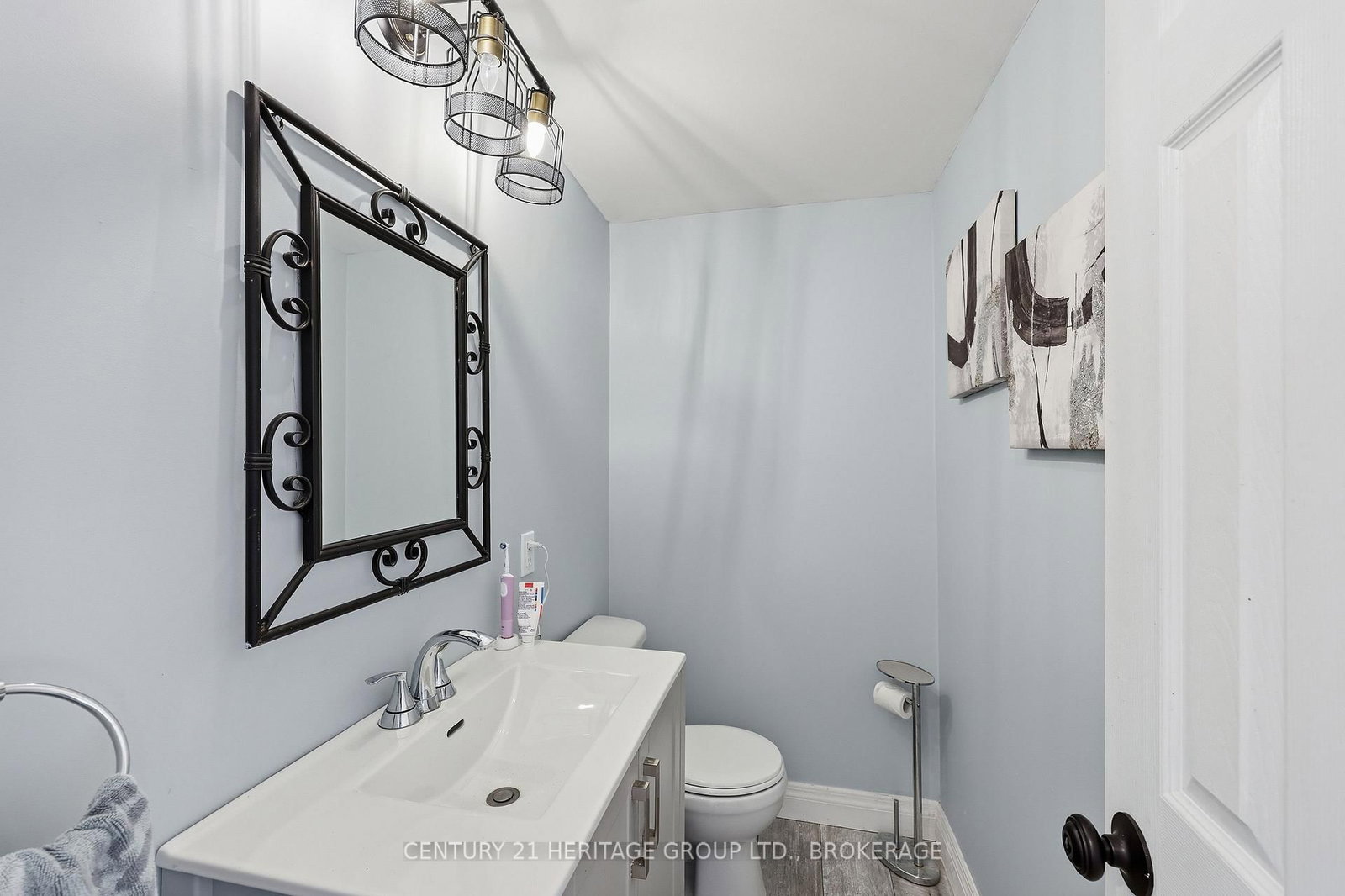 70 Main Street • Bissett Creek, ON photo 32