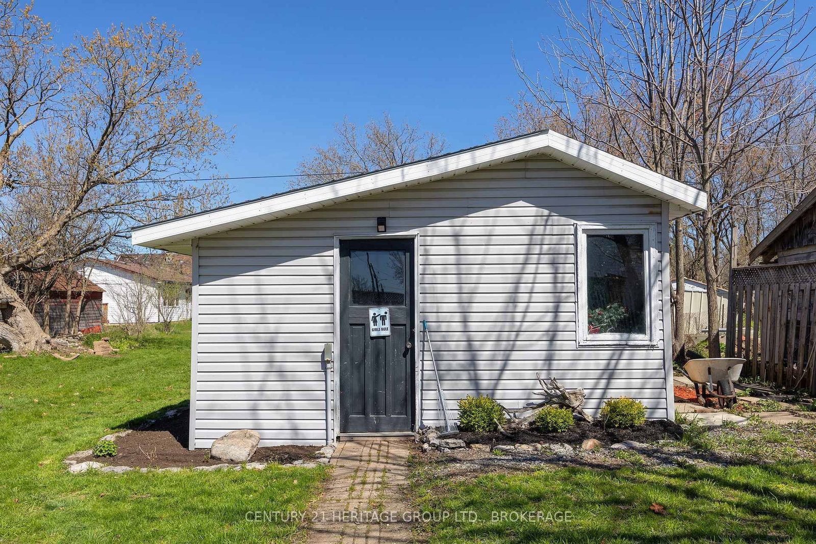 70 Main Street • Bissett Creek, ON photo 8