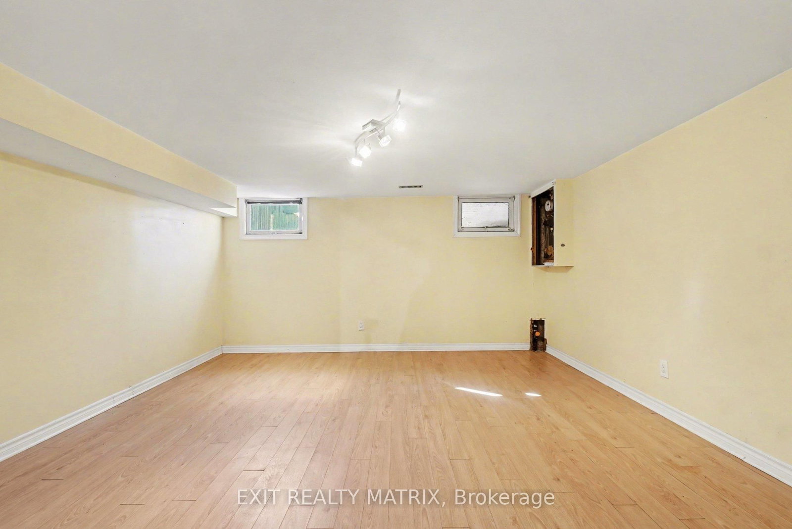 1864 Lenester Avenue - Photo 25