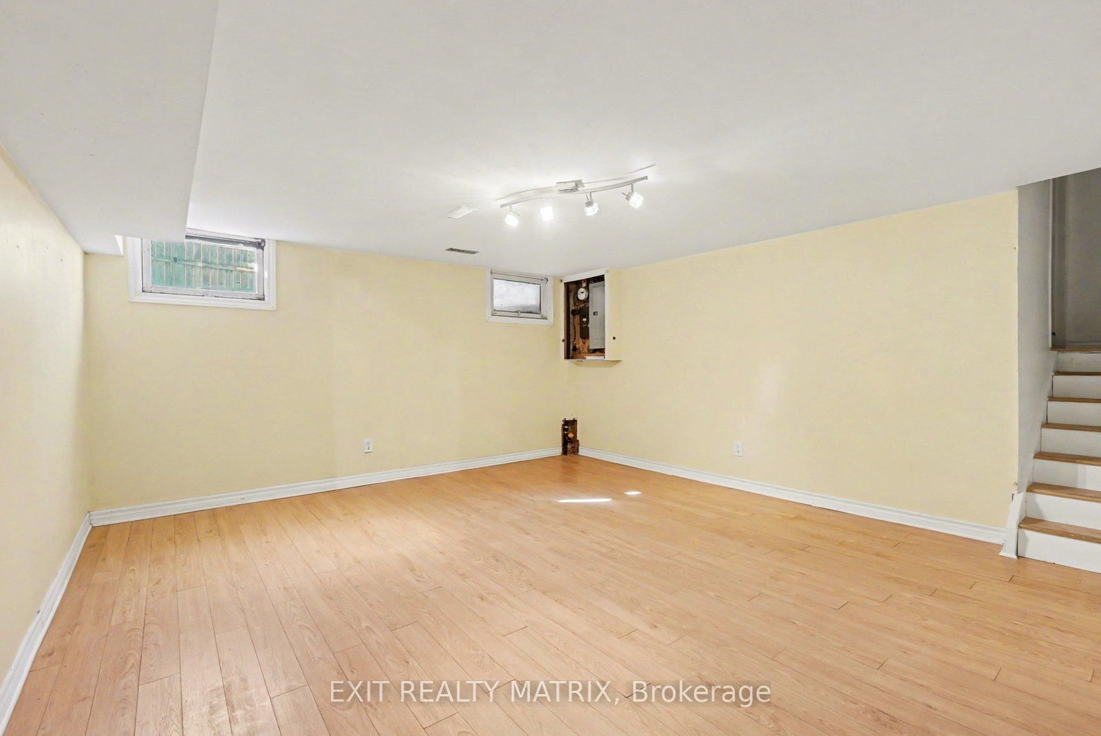 1864 Lenester Avenue - Photo 27