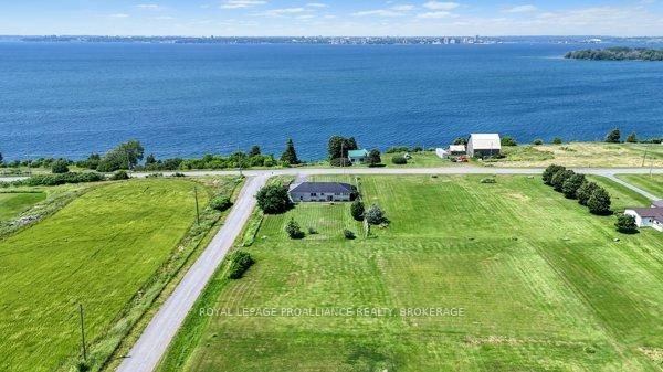 631 Highway 96 • Wolfe Island, ON photo 27