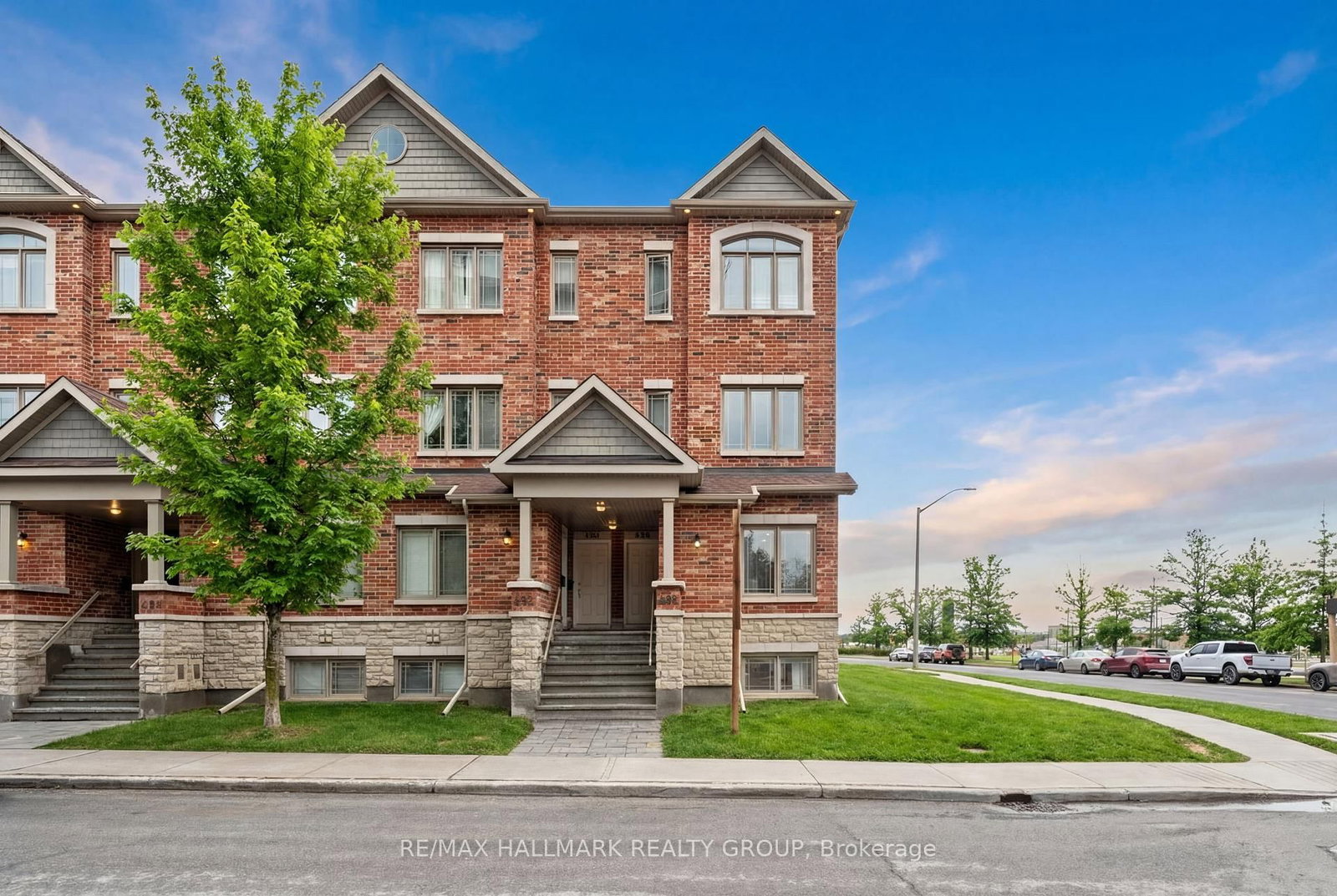 498 LeBoutillier Avenue - Photo 2