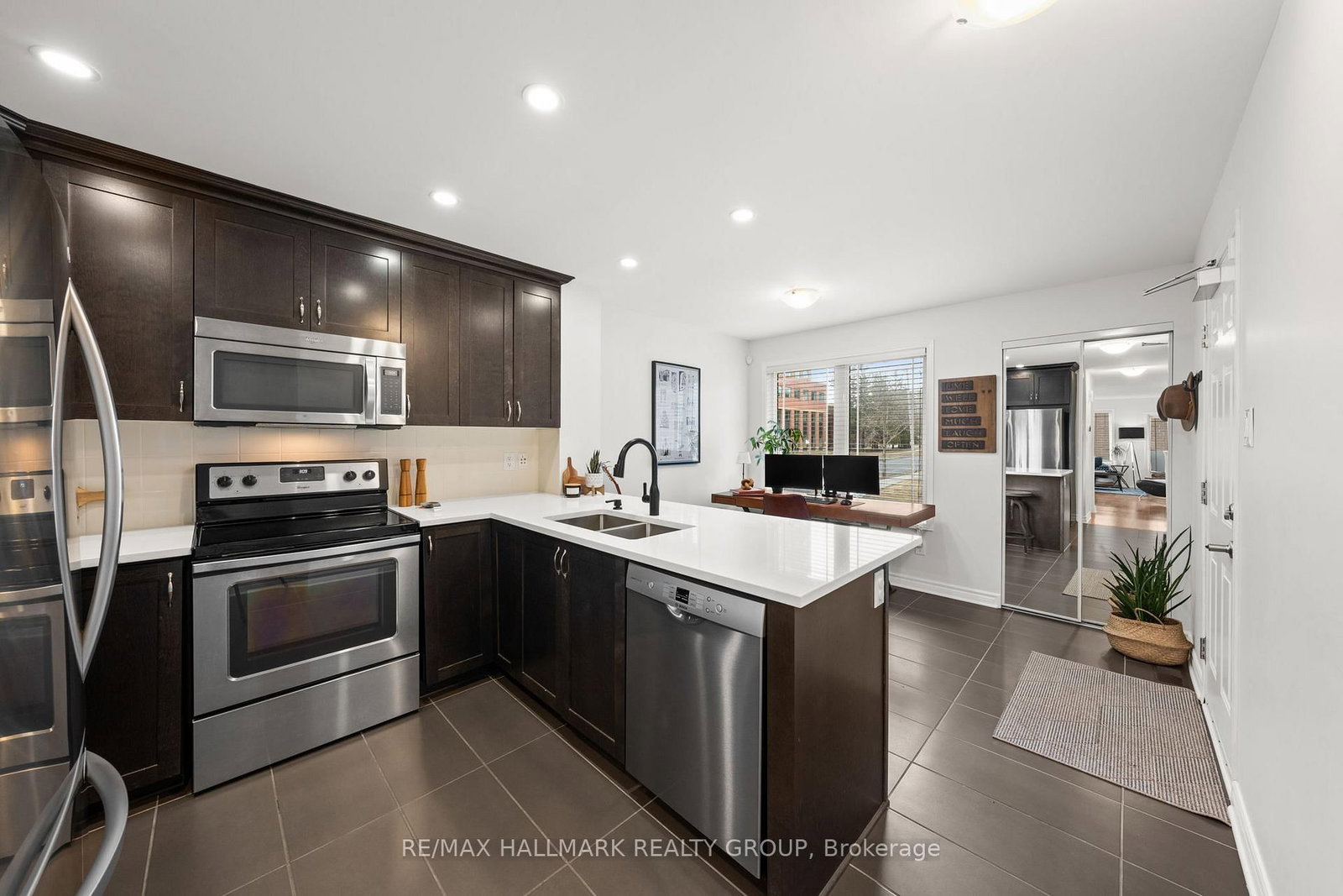 498 LeBoutillier Avenue - Photo 8