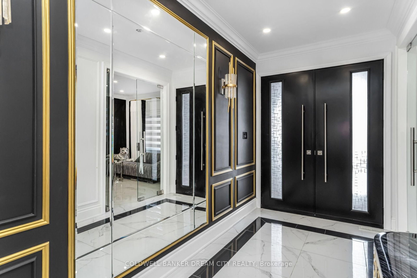115 MCCANN Street - Photo 5