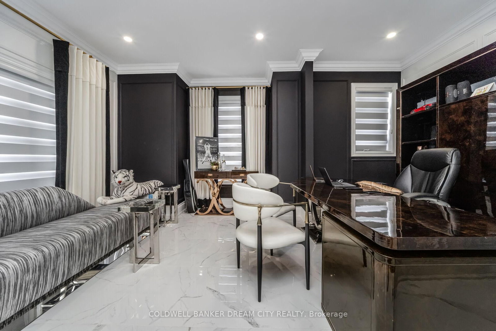 115 MCCANN Street - Photo 8