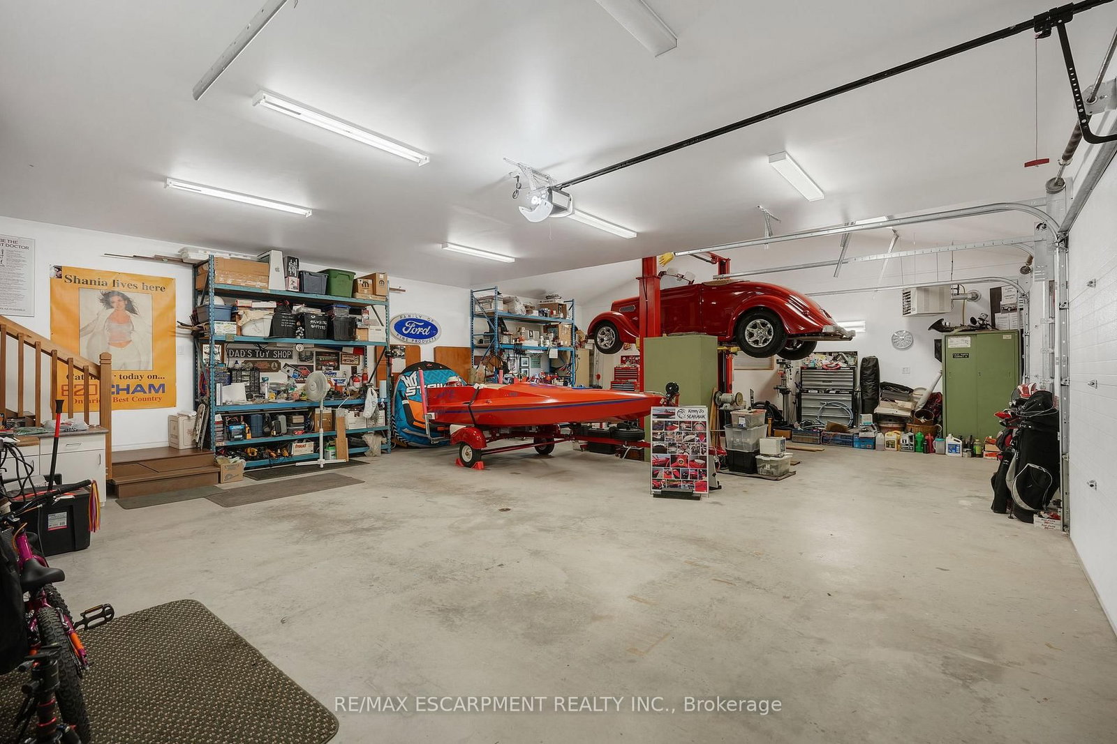 36 MANITOUWABING ESTATES Road • McKellar, ON photo 15