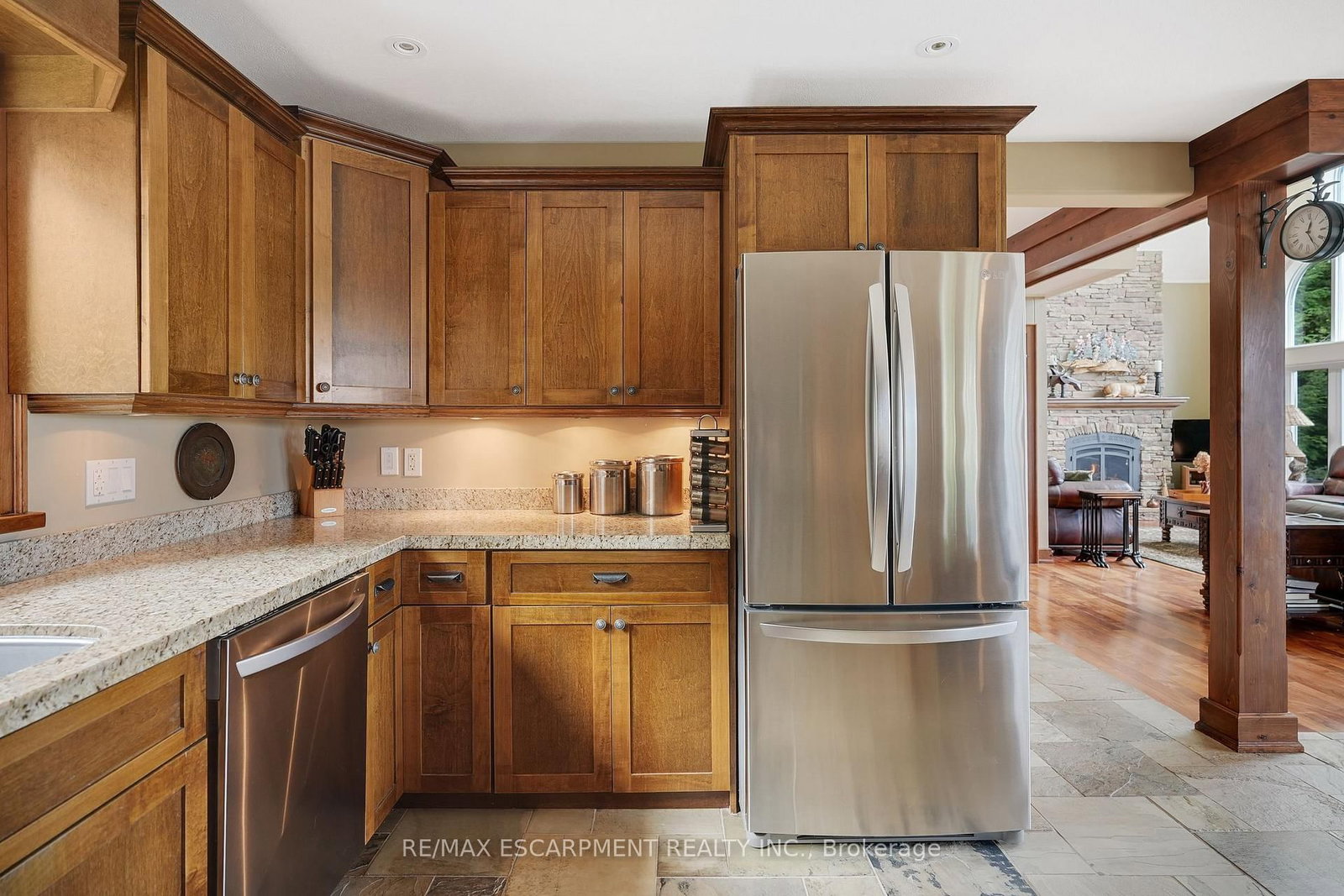 36 MANITOUWABING ESTATES Road • McKellar, ON photo 35