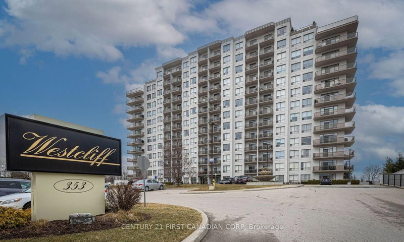 home for lease on 915-353 Commissioners Road W