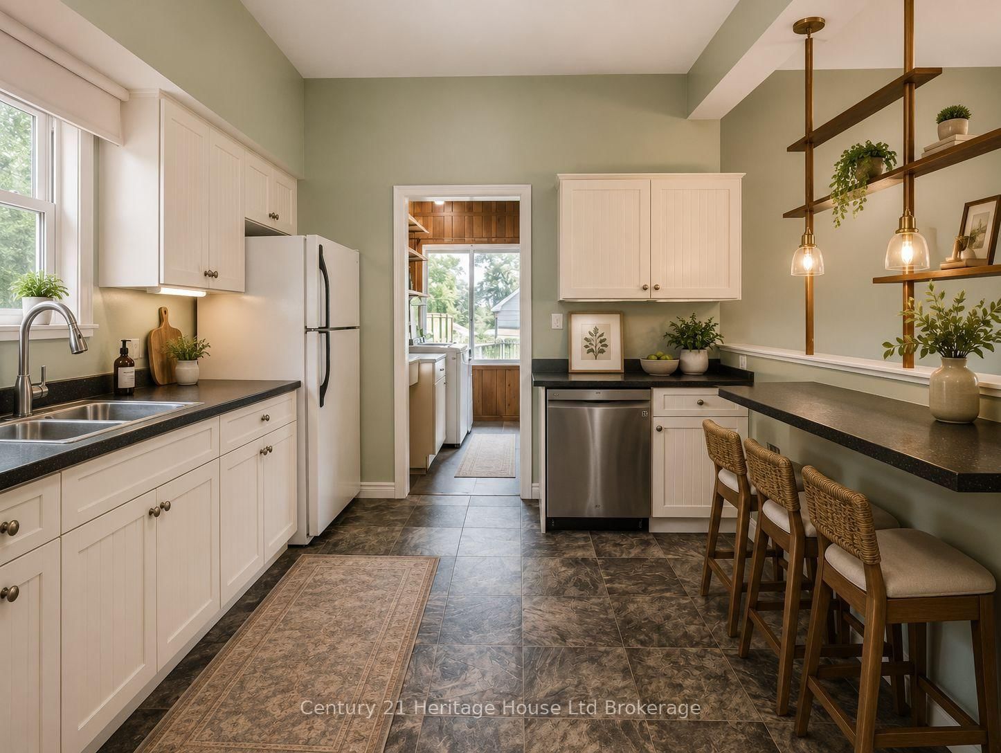 552 Hatch Street • Woodstock, ON photo 12