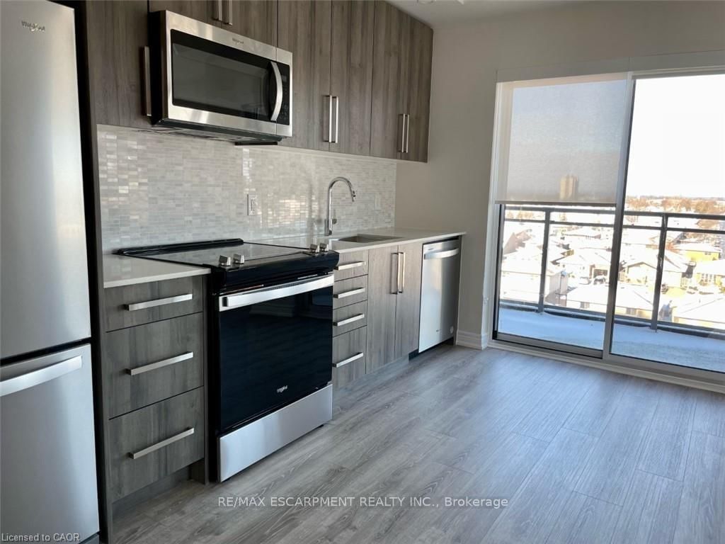 121 Highway 8, Unit 605 - Photo 4