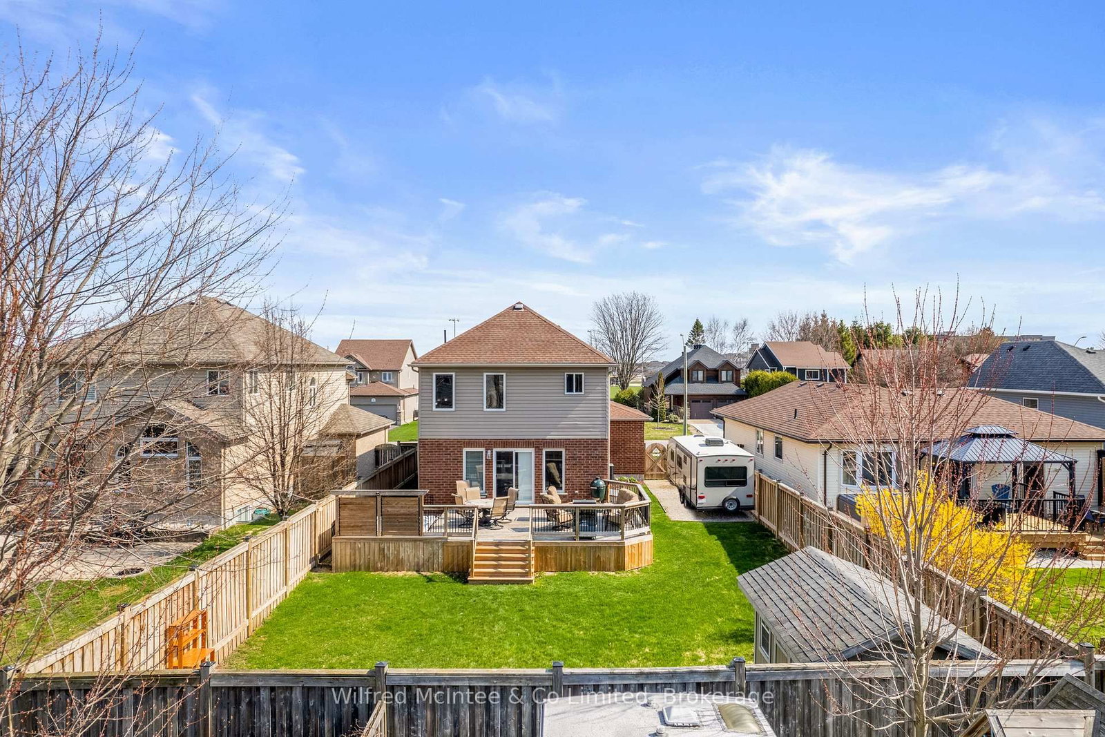 464 Joseph Street • Saugeen Shores, ON photo 3