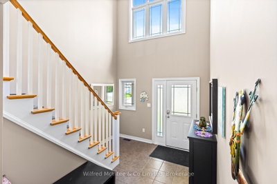 464 Joseph Street • Saugeen Shores, ON photo 8