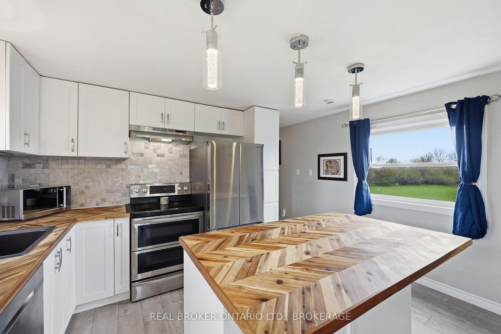 11 HERMES Drive • Kingston, ON photo 10