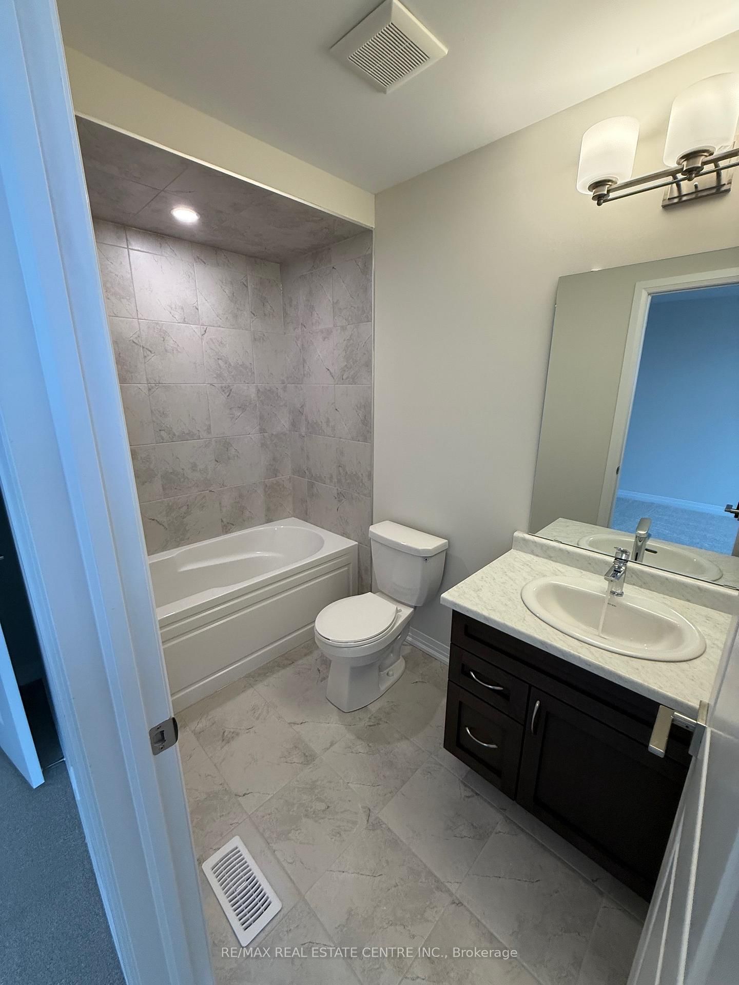 660 Colborne Street W, Unit 156 - Photo 25