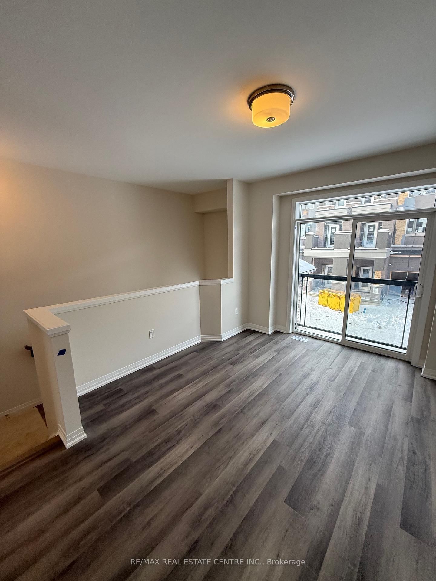 660 Colborne Street W, Unit 156 - Photo 4