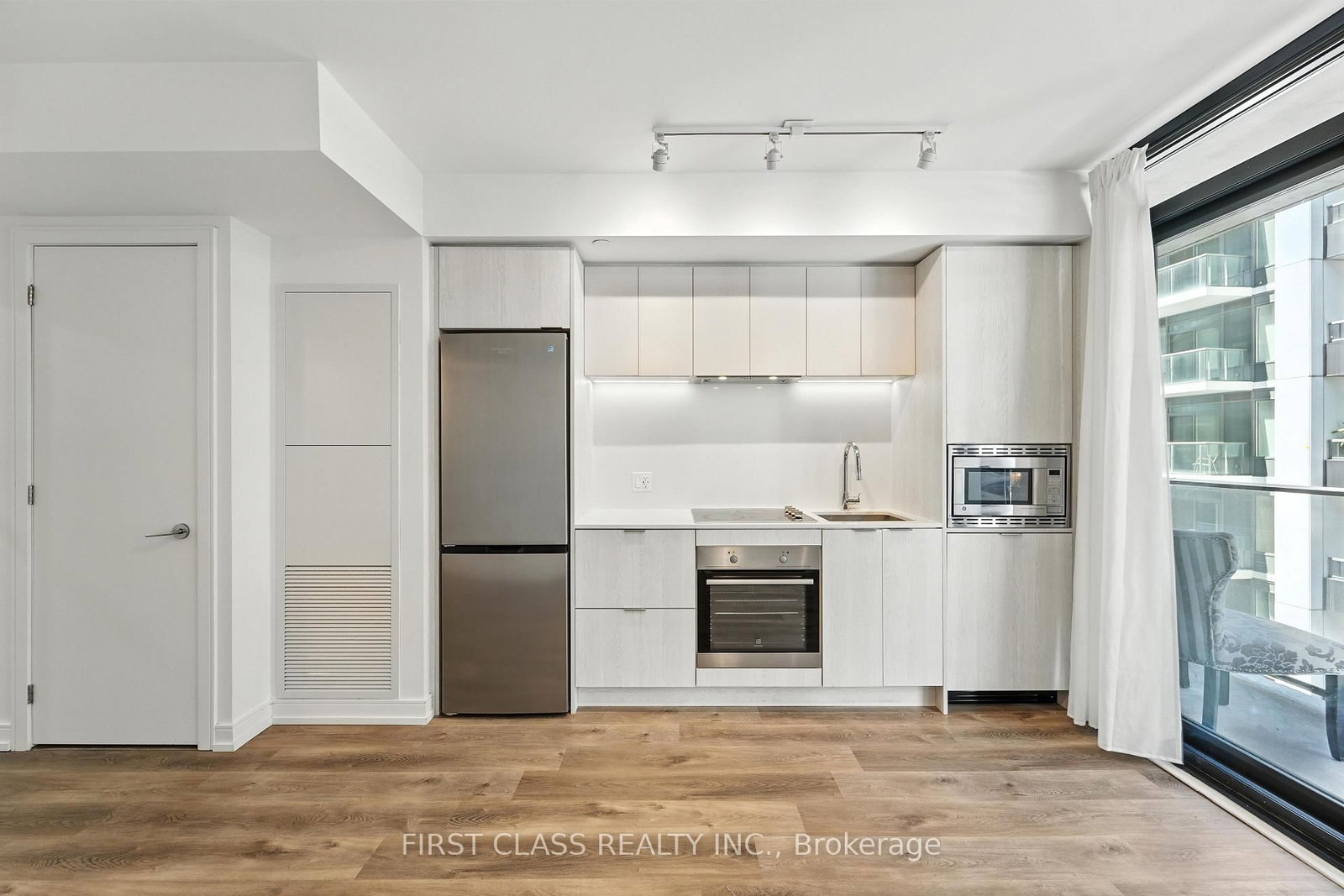 1 Jarvis Street, Unit 1115 - Photo 11