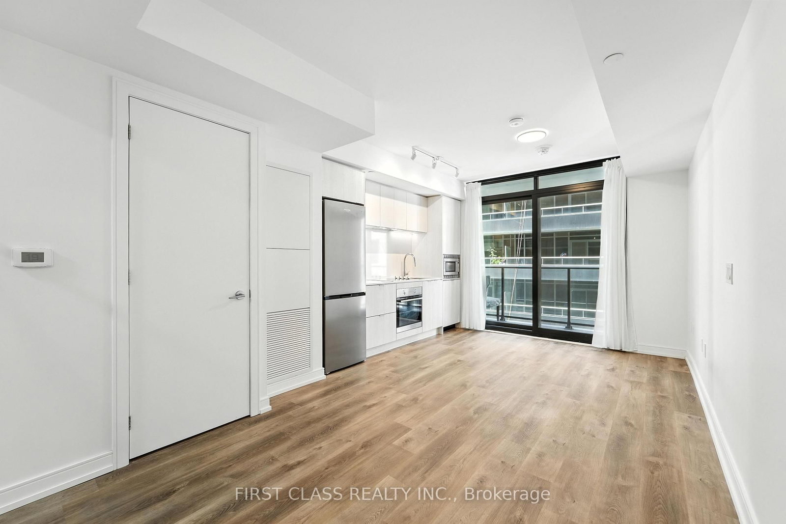 1 Jarvis Street, Unit 1115 - Photo 4