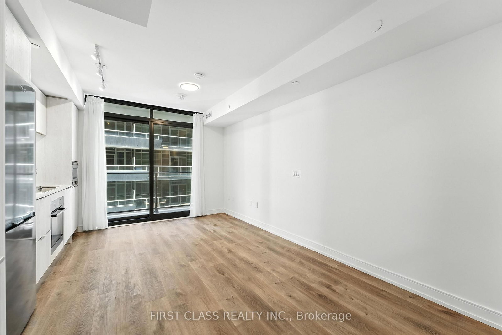 1 Jarvis Street, Unit 1115 - Photo 5