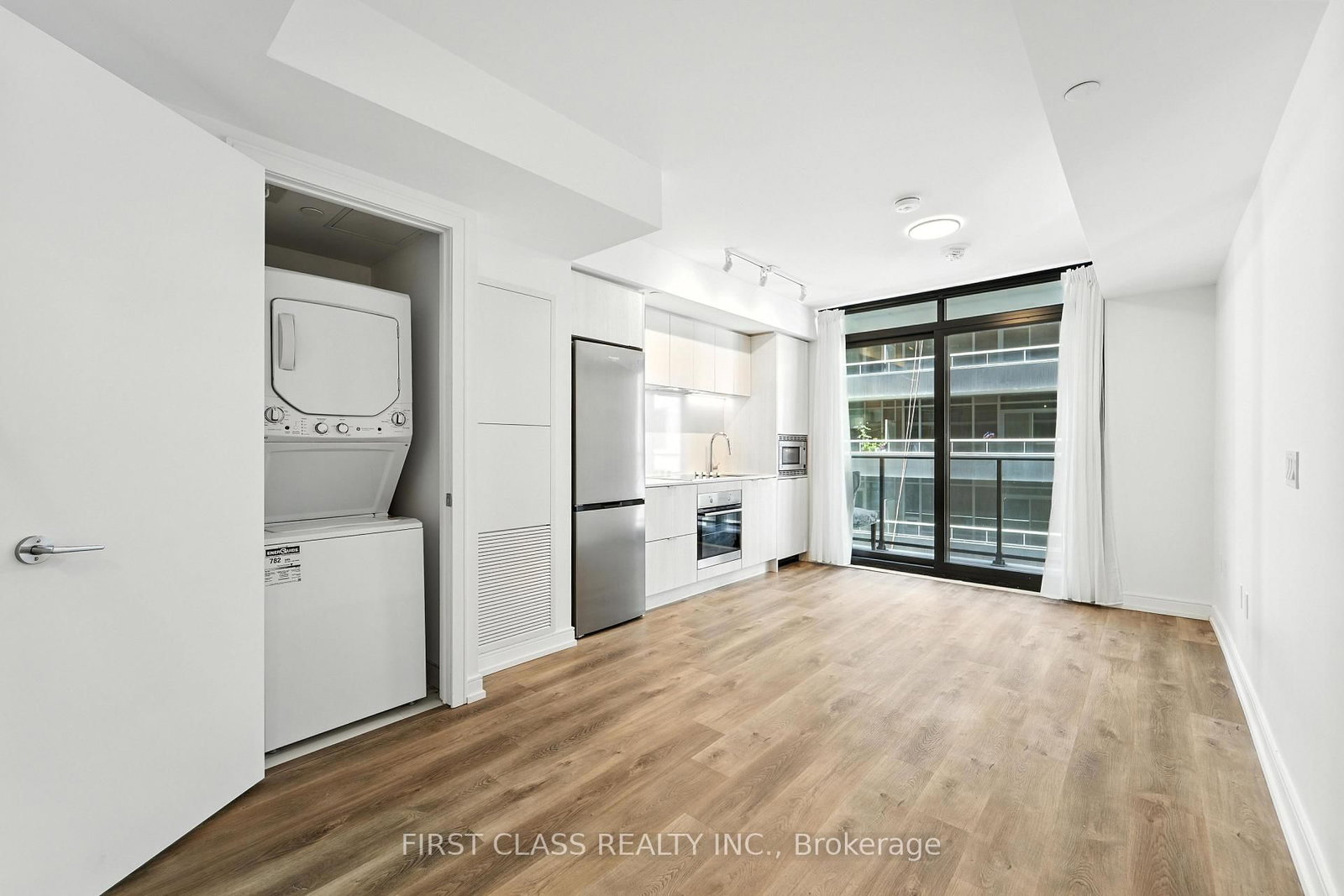 1 Jarvis Street, Unit 1115 - Photo 7