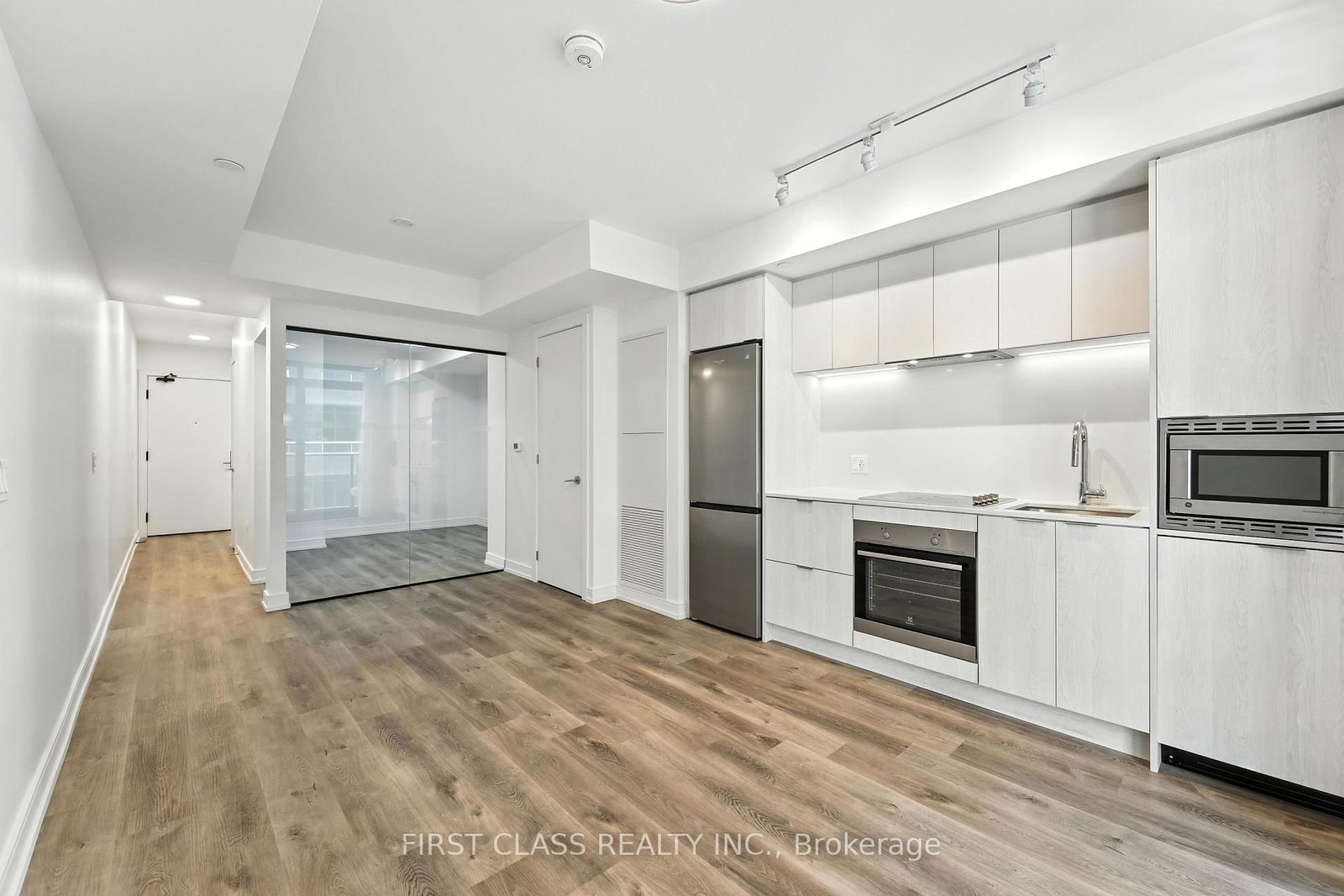 1 Jarvis Street, Unit 1115 - Photo 8