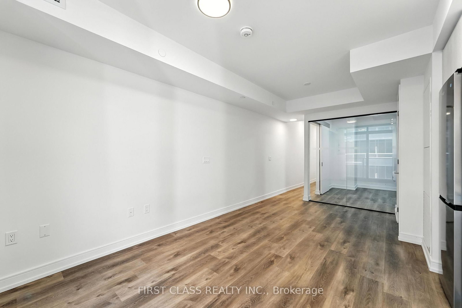 1 Jarvis Street, Unit 1115 - Photo 9