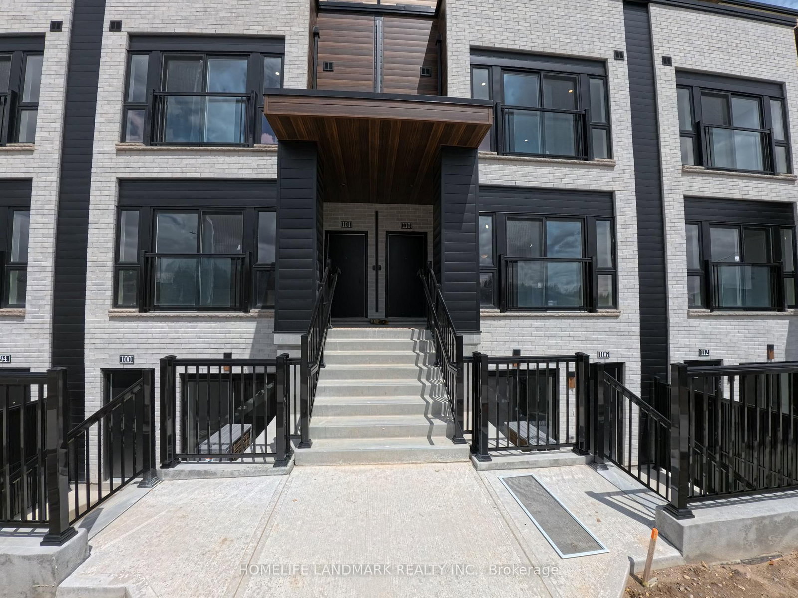 130 Otterbein Road, Unit 110 - Photo 2