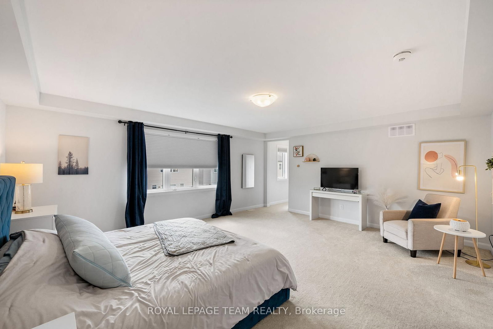 98 RALPH ERFLE Way • Ottawa, ON photo 22