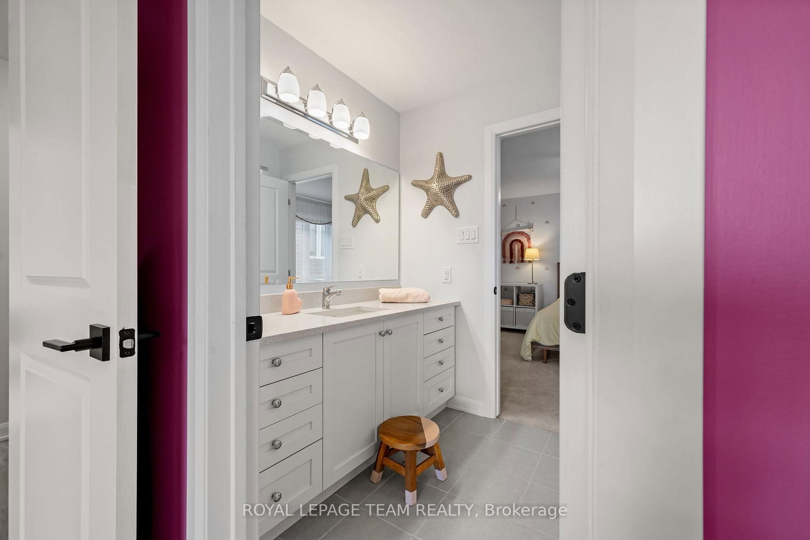 98 RALPH ERFLE Way • Ottawa, ON photo 28