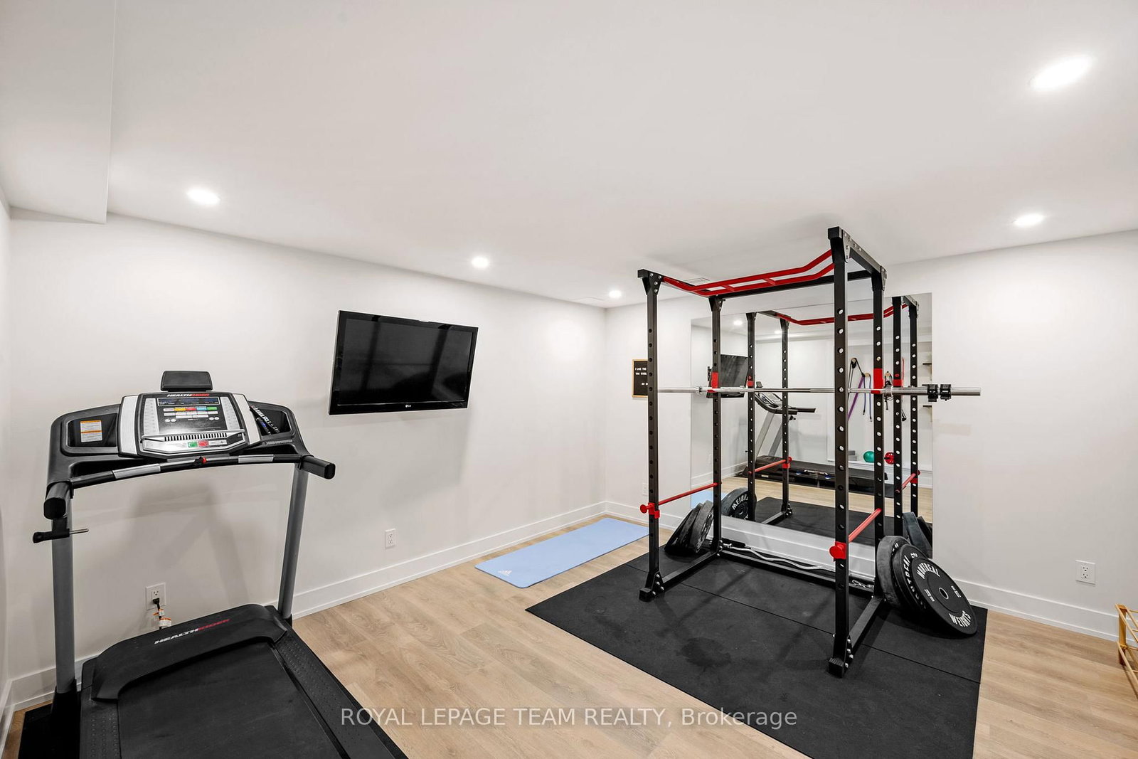 98 RALPH ERFLE Way • Ottawa, ON photo 35