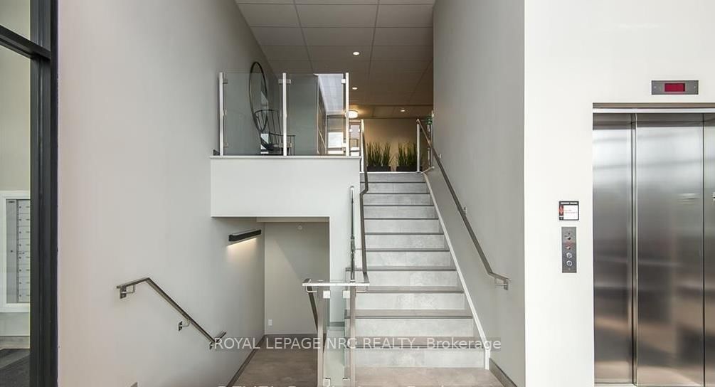 120 Summersides Boulevard, Unit 300 - Photo 3
