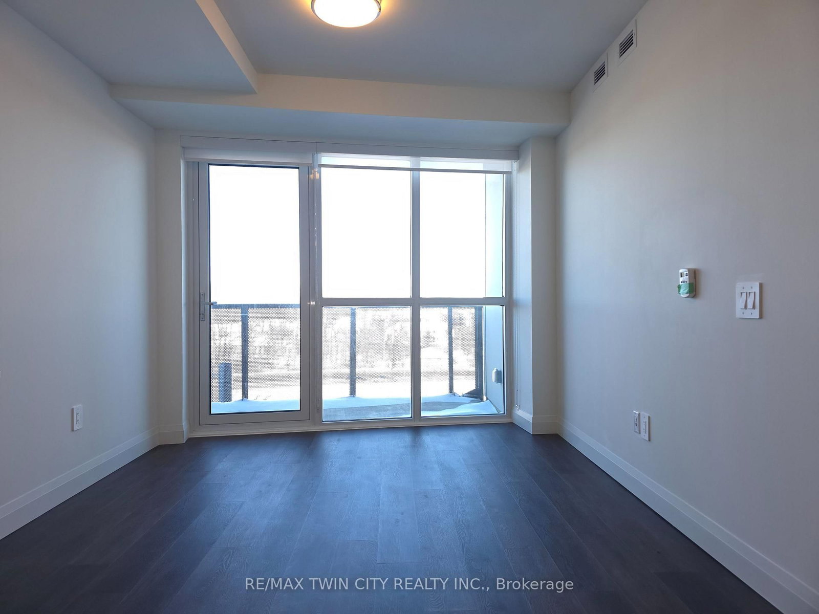 1333 Weber Street E, Unit 610 - Photo 6