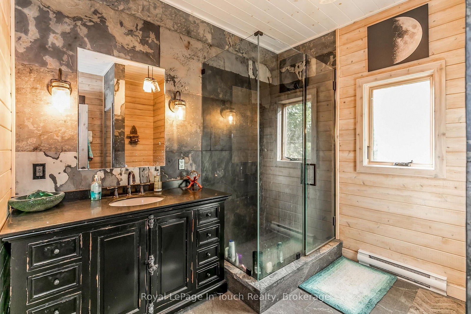 8 B686 DERBYSHIRE • The Archipelago, ON photo 17