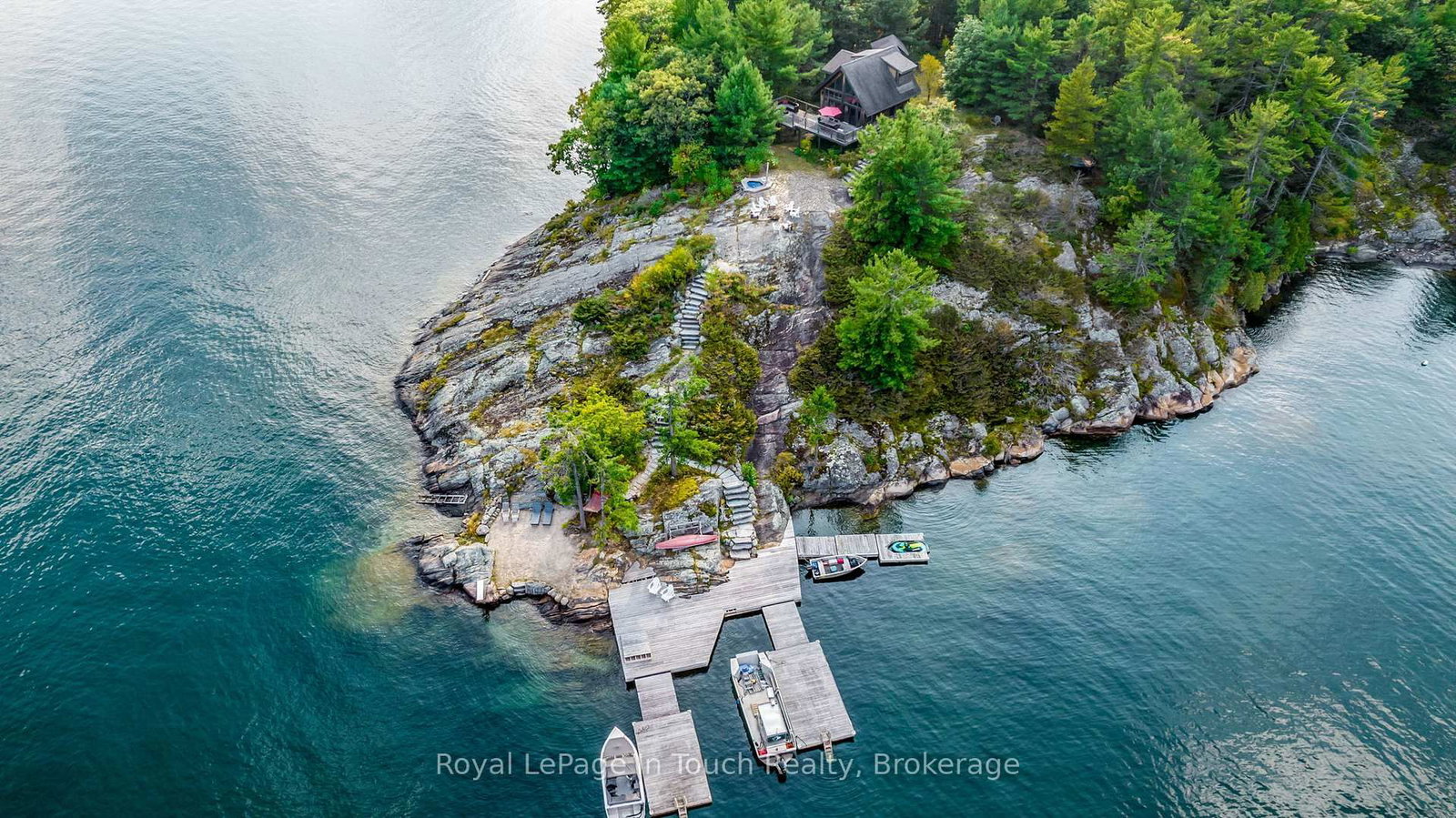 8 B686 DERBYSHIRE • The Archipelago, ON photo 47
