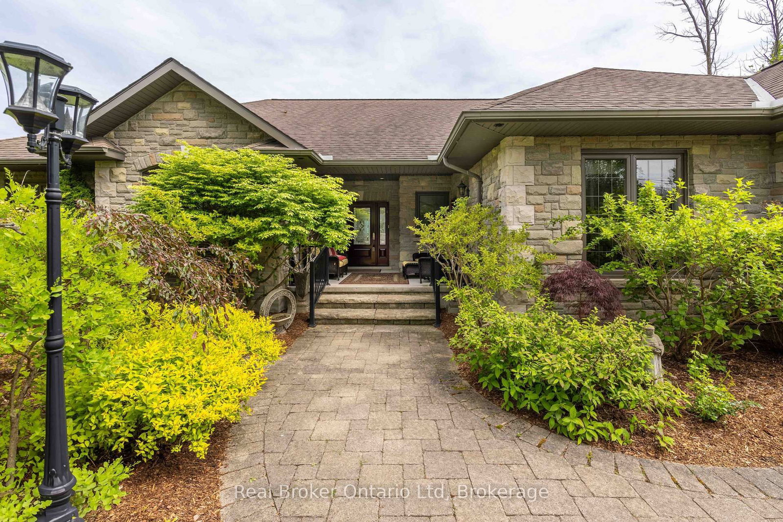 361 Balmy Beach Road • Georgian Bluffs, ON photo 4