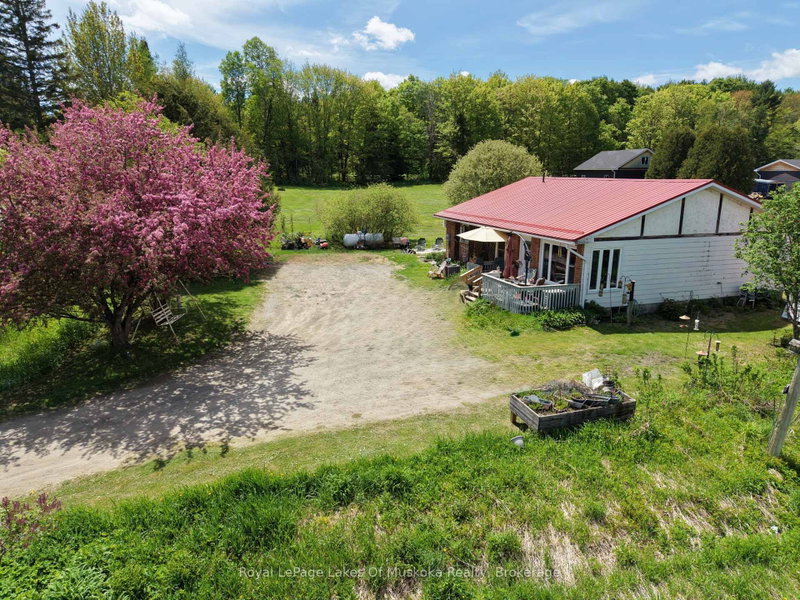 250 Stephenson Rd 12 W Road