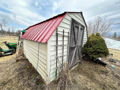 250 Stephenson Rd 12 W Road • Huntsville, ON photo 8