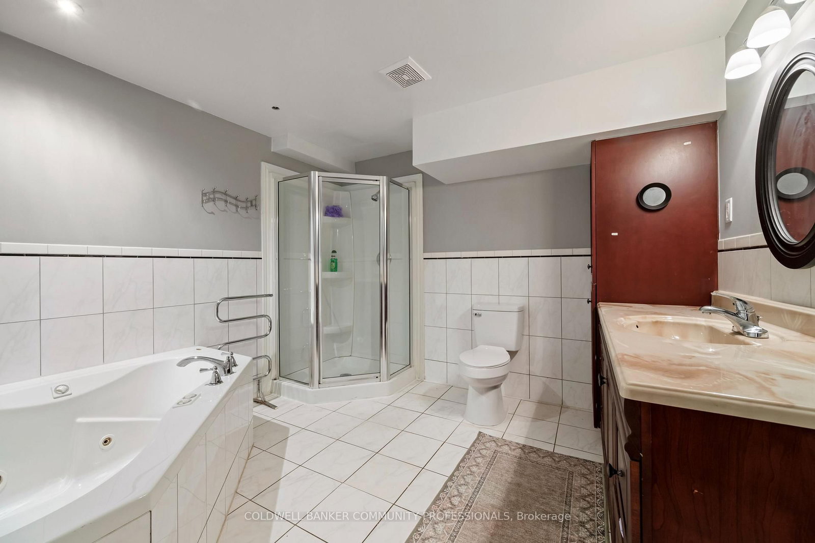 2737 King Street E • #45 • Hamilton, ON photo 30